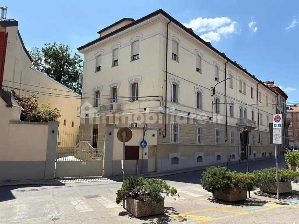 Appartamento in vendita a Asti