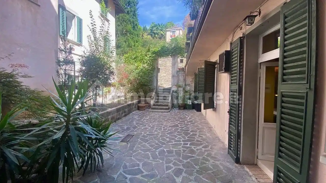 Bilocale ottimo stato, su più livelli, Città Alta, Bergamo - foto 4