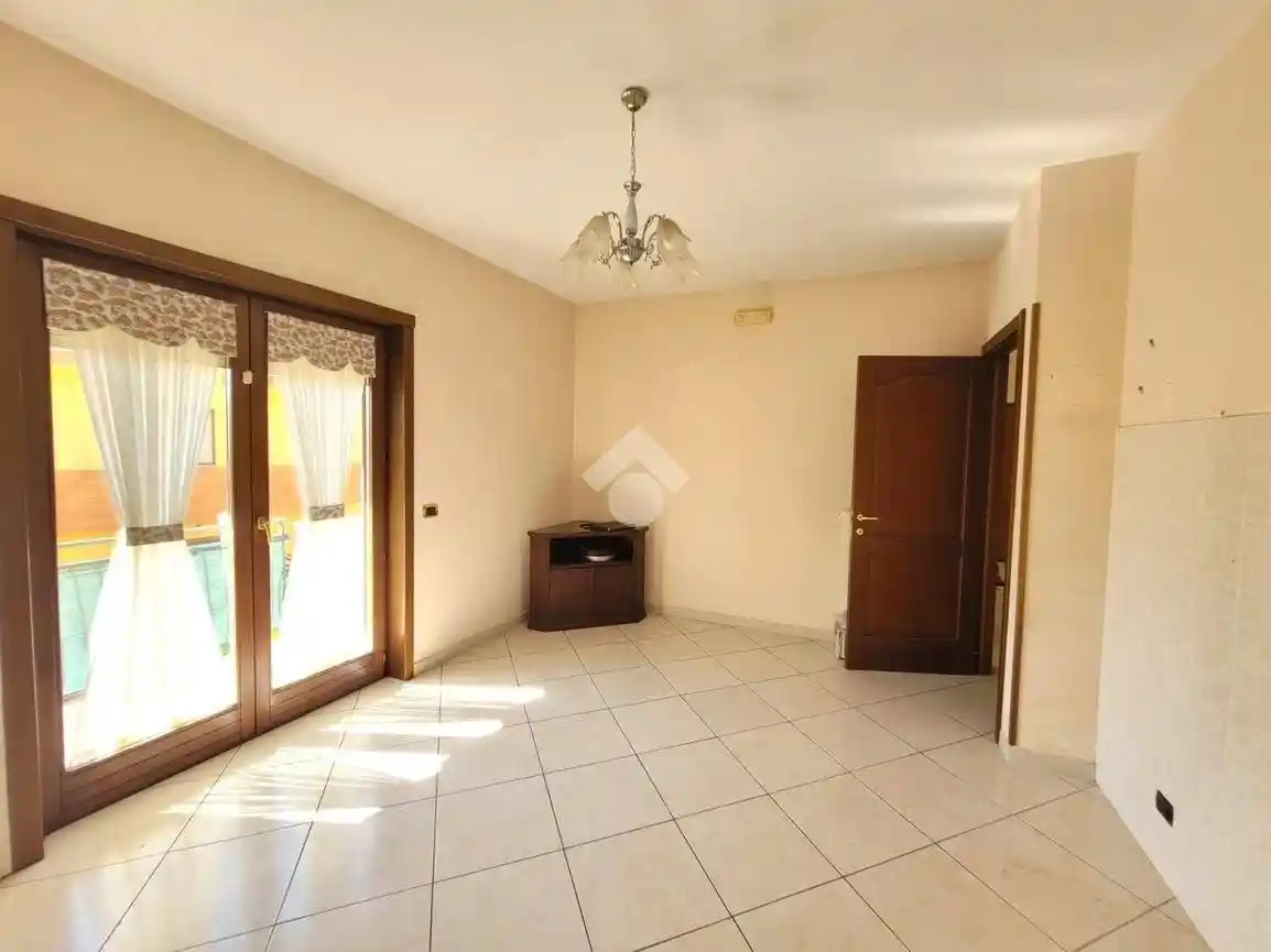 Trilocale via domenico romano 69, Airola - foto 5