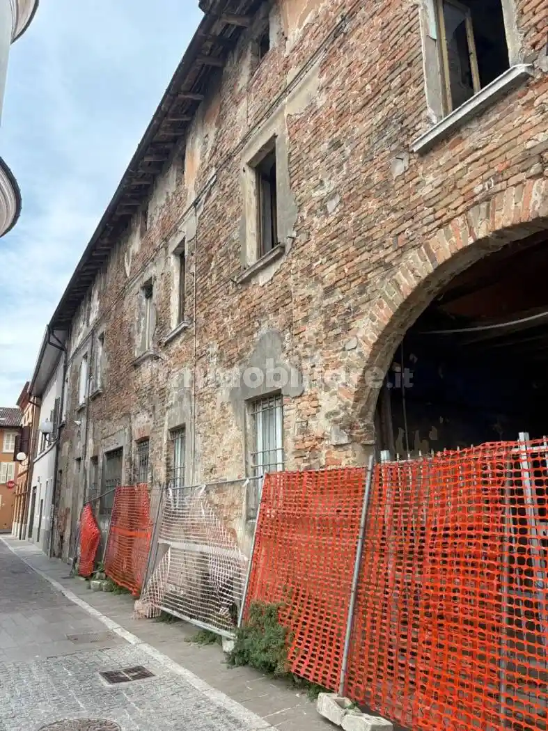 Rustico - Casale in vendita a Manerbio