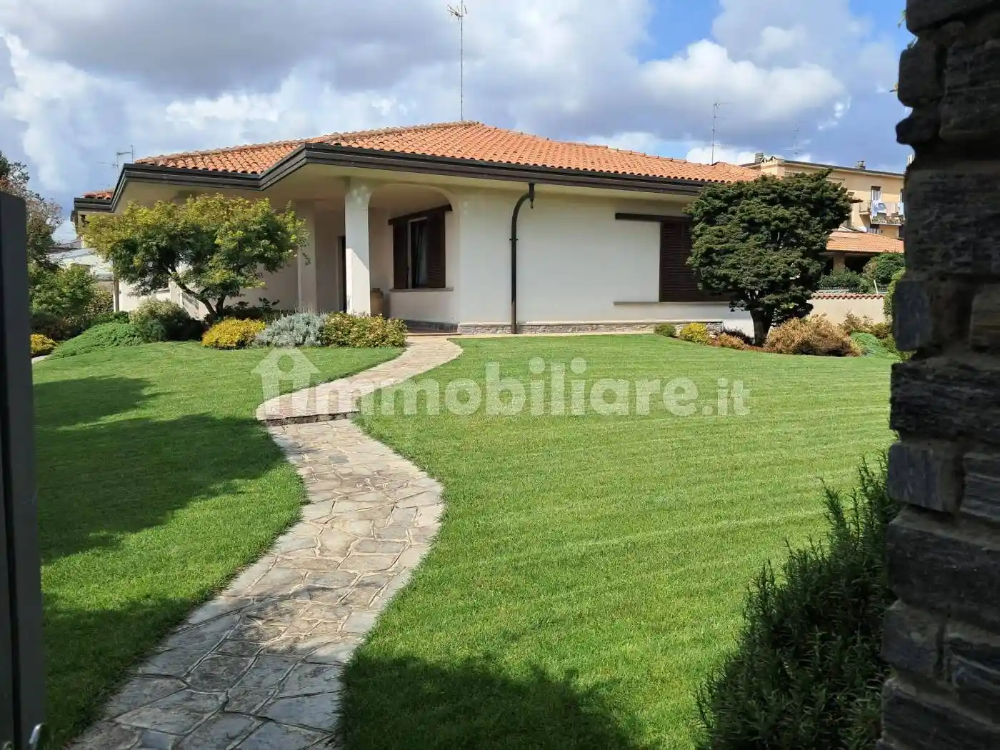Villa in vendita a Samarate