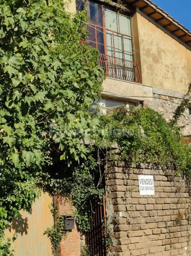 Villa in vendita a Tolfa