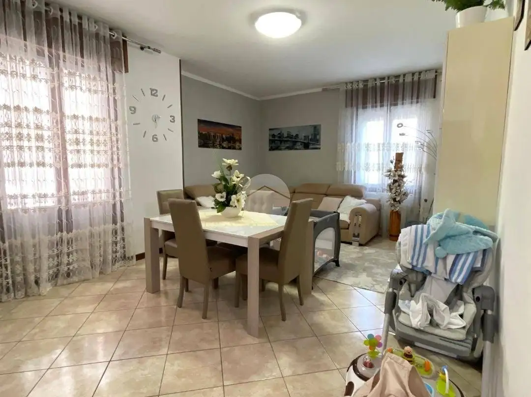 Appartamento in vendita a Rodengo Saiano
