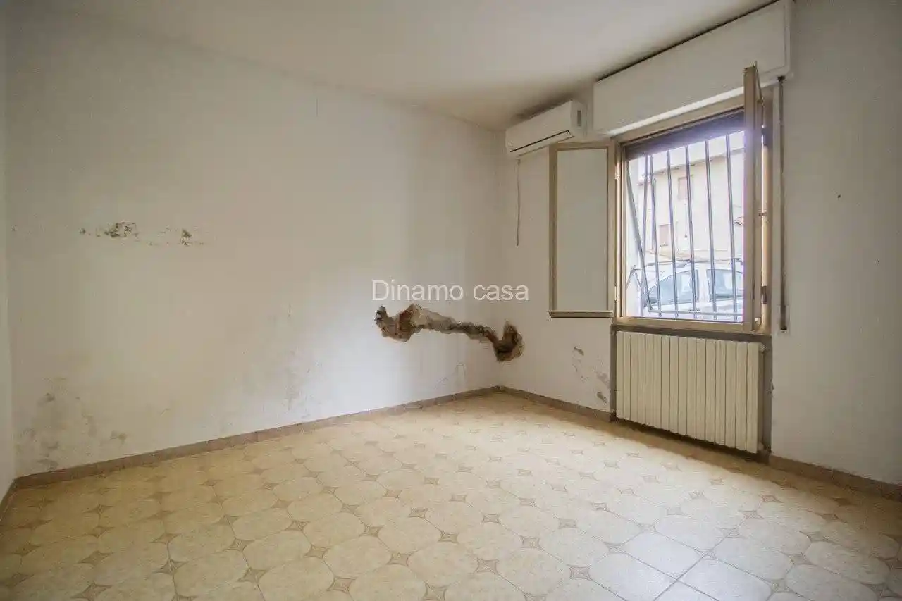 Terratetto unifamiliare 125 m², da ristrutturare, Castelnuovo, Prato - foto 4