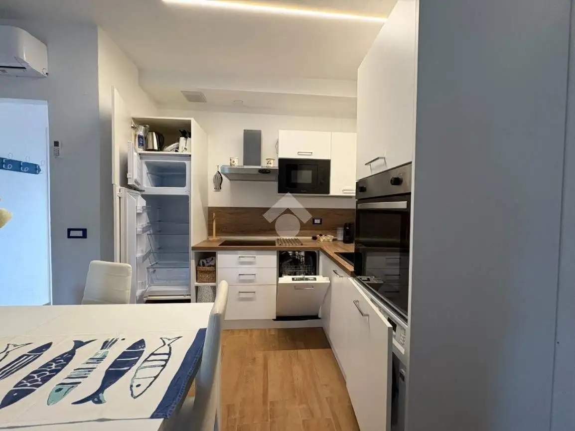 Quadrilocale via XXV Aprile 39, Centro, Ameglia - foto 2