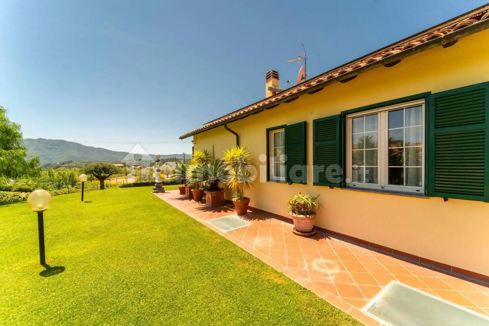 Villa unifamiliare, ottimo stato, 292 m², Piamboschi, Cisano sul Neva - foto 5