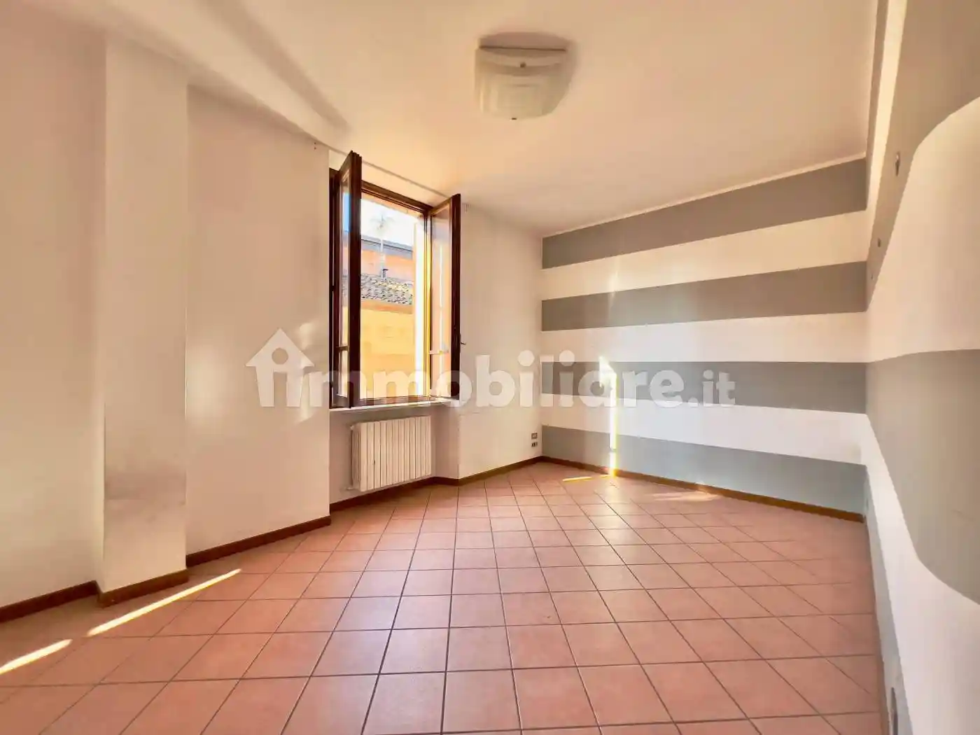 Appartamento in affitto a Salò