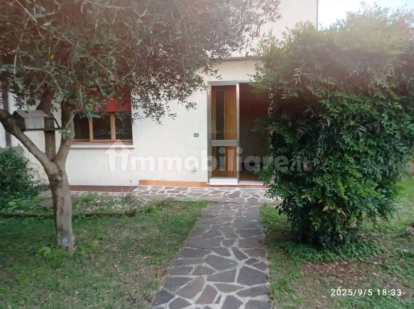 Villa a schiera via Don Luigi Sturzo 31, Centro, Caerano di San Marco - foto 4