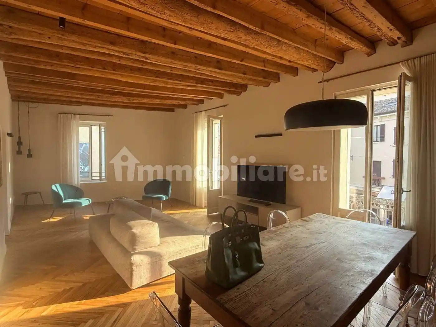 Appartamento in vendita a Desenzano del Garda