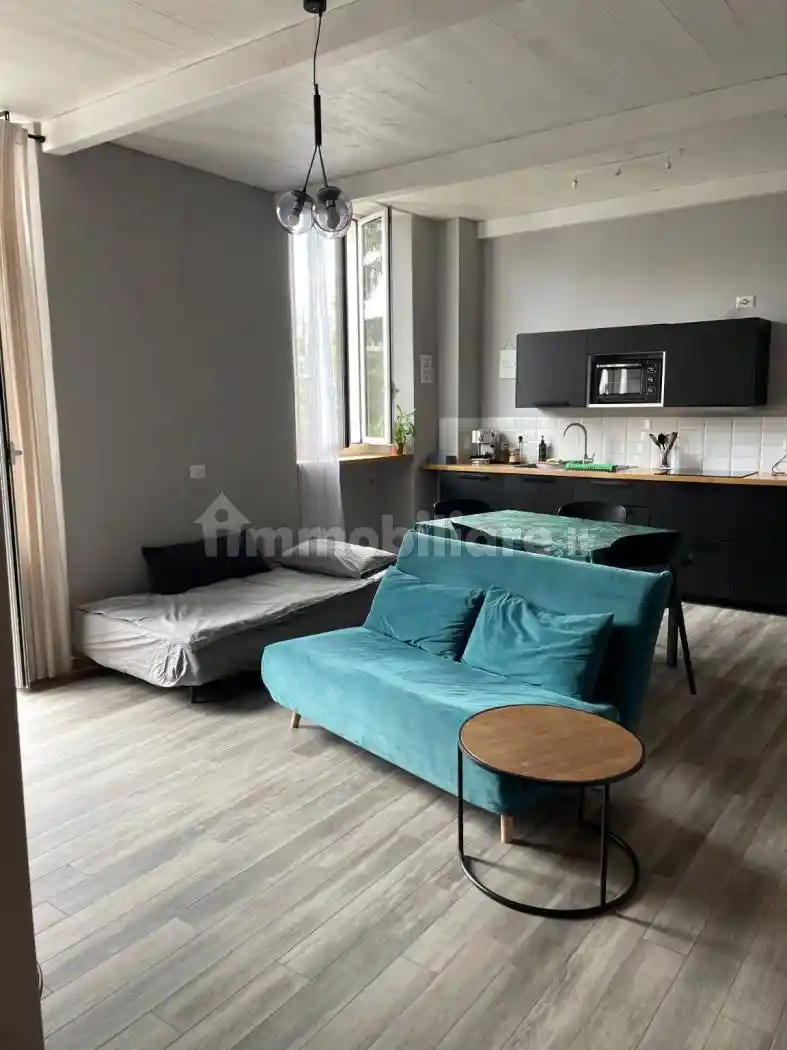 Appartamento in affitto a Arona