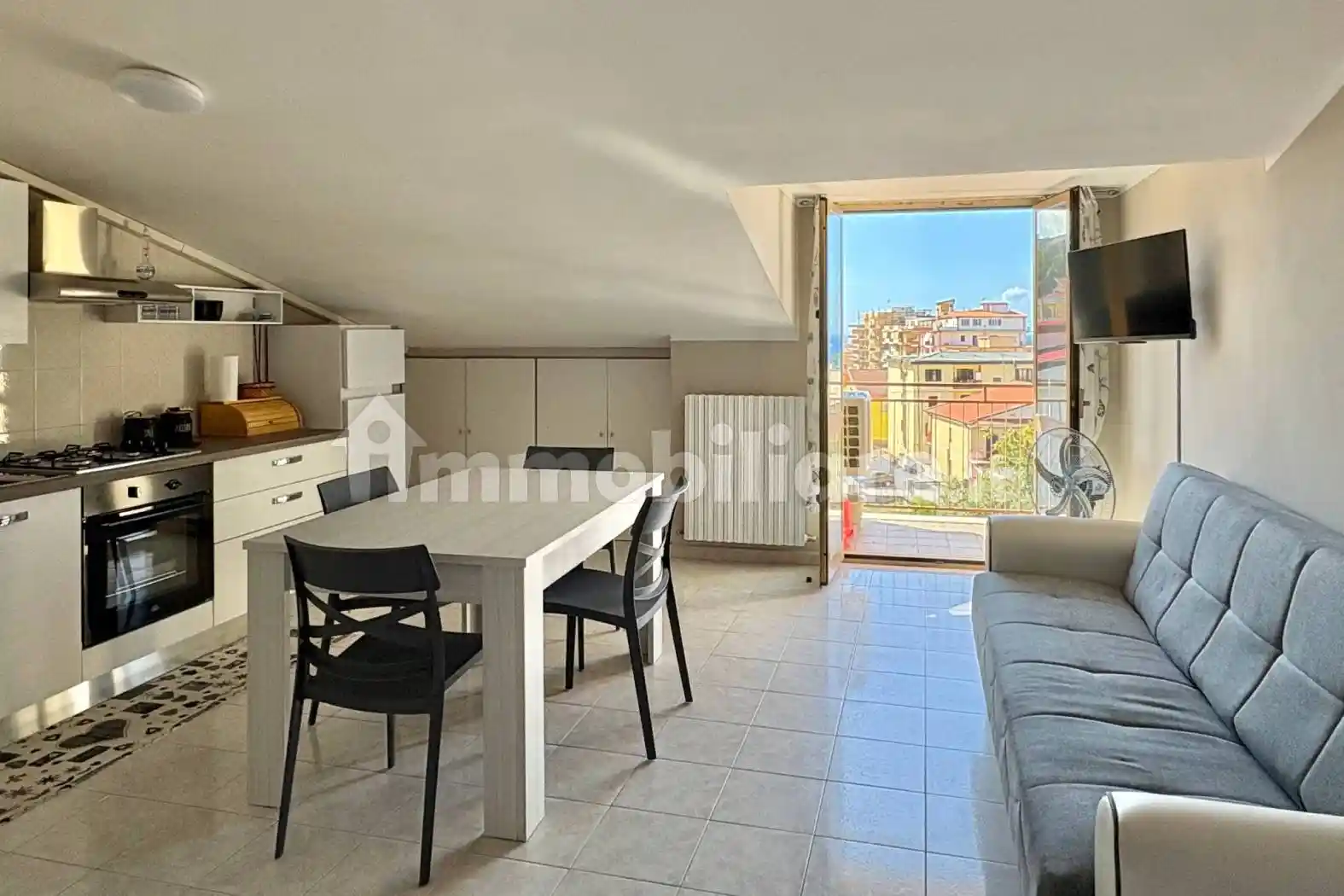 Mansarda via Melissa 8, Centro, Paola - foto 2