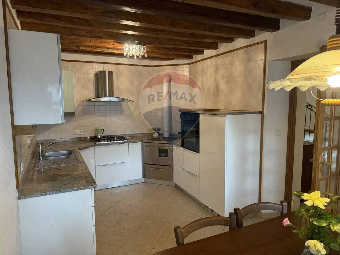 Casa indipendente in vendita a Alpago