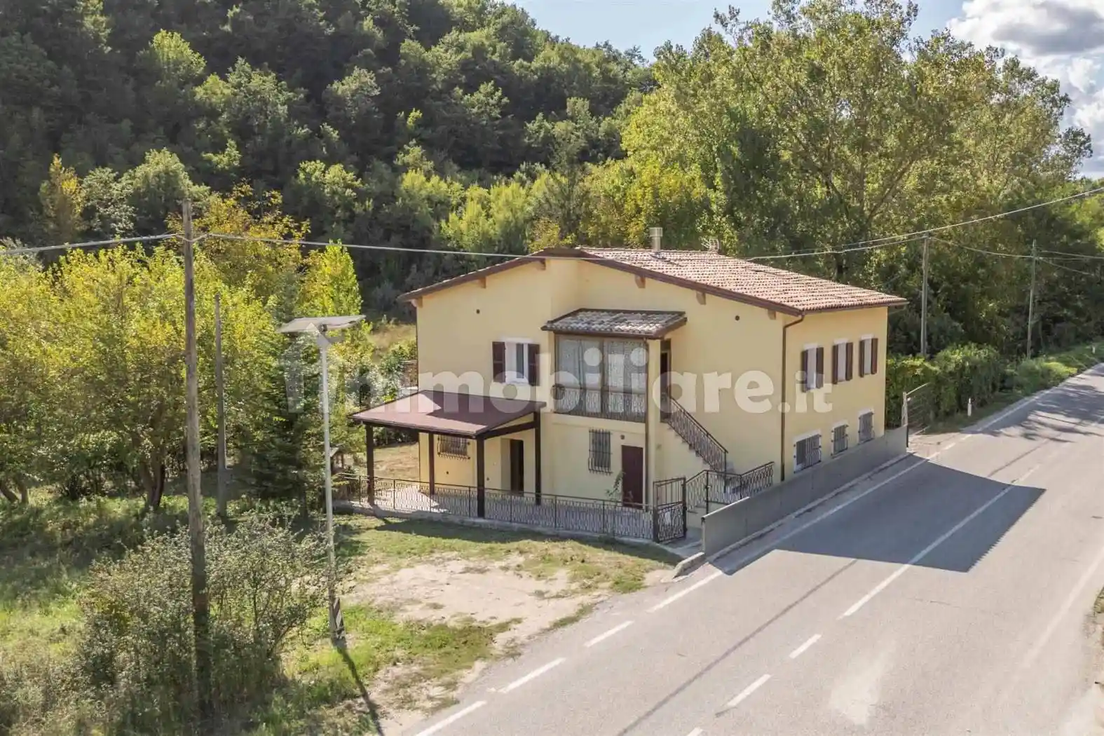 Casa indipendente in vendita a Camerino