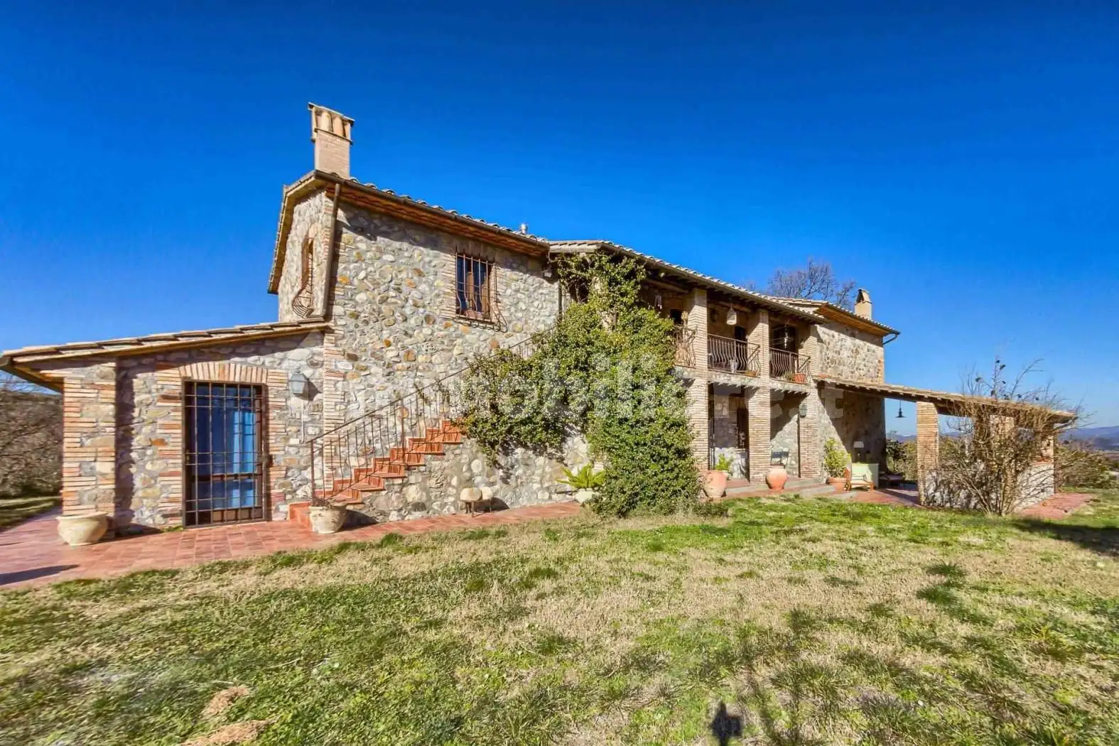 Rustico, ottimo stato, 530 m², Centro, Castel Viscardo - foto 2