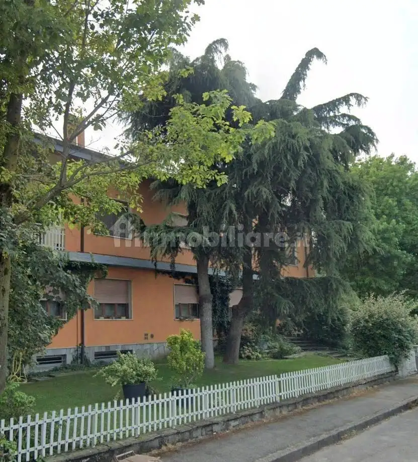 Appartamento in vendita a Piacenza