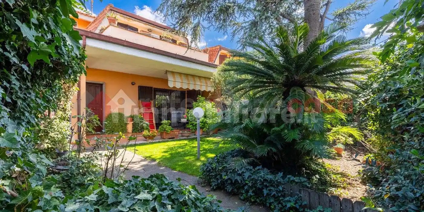 Villa in vendita a Ciampino