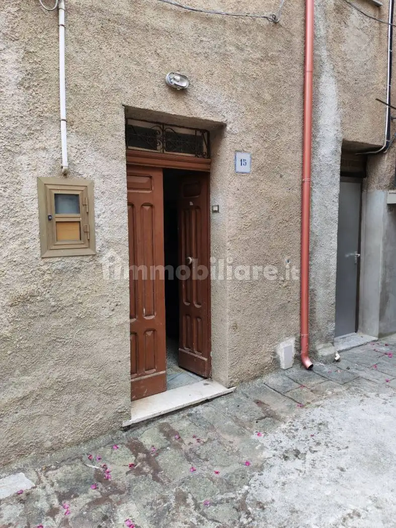 Appartamento in vendita a San Fratello