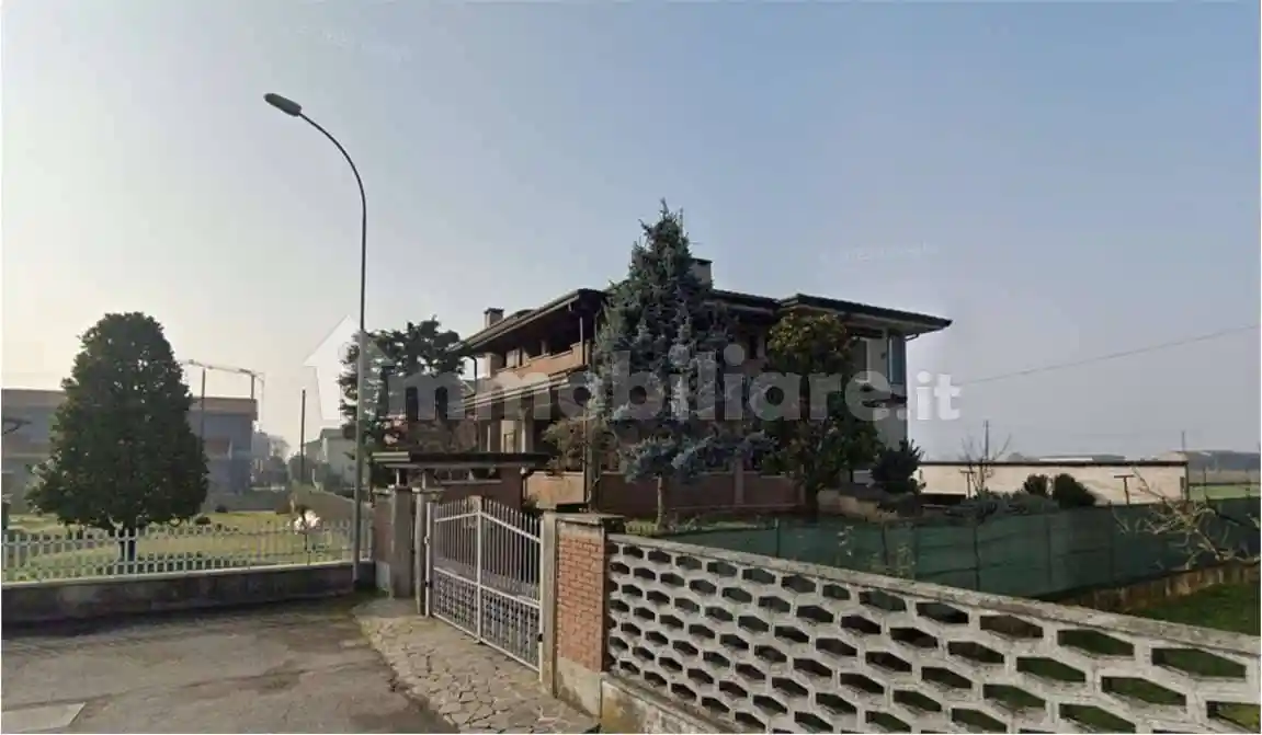 Villa in vendita a Mozzecane