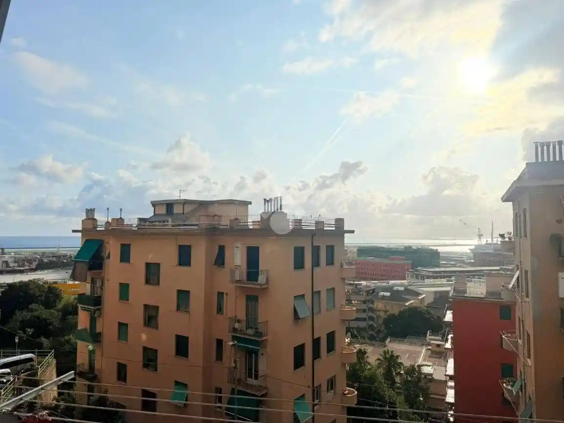 Appartamento in vendita a Genova