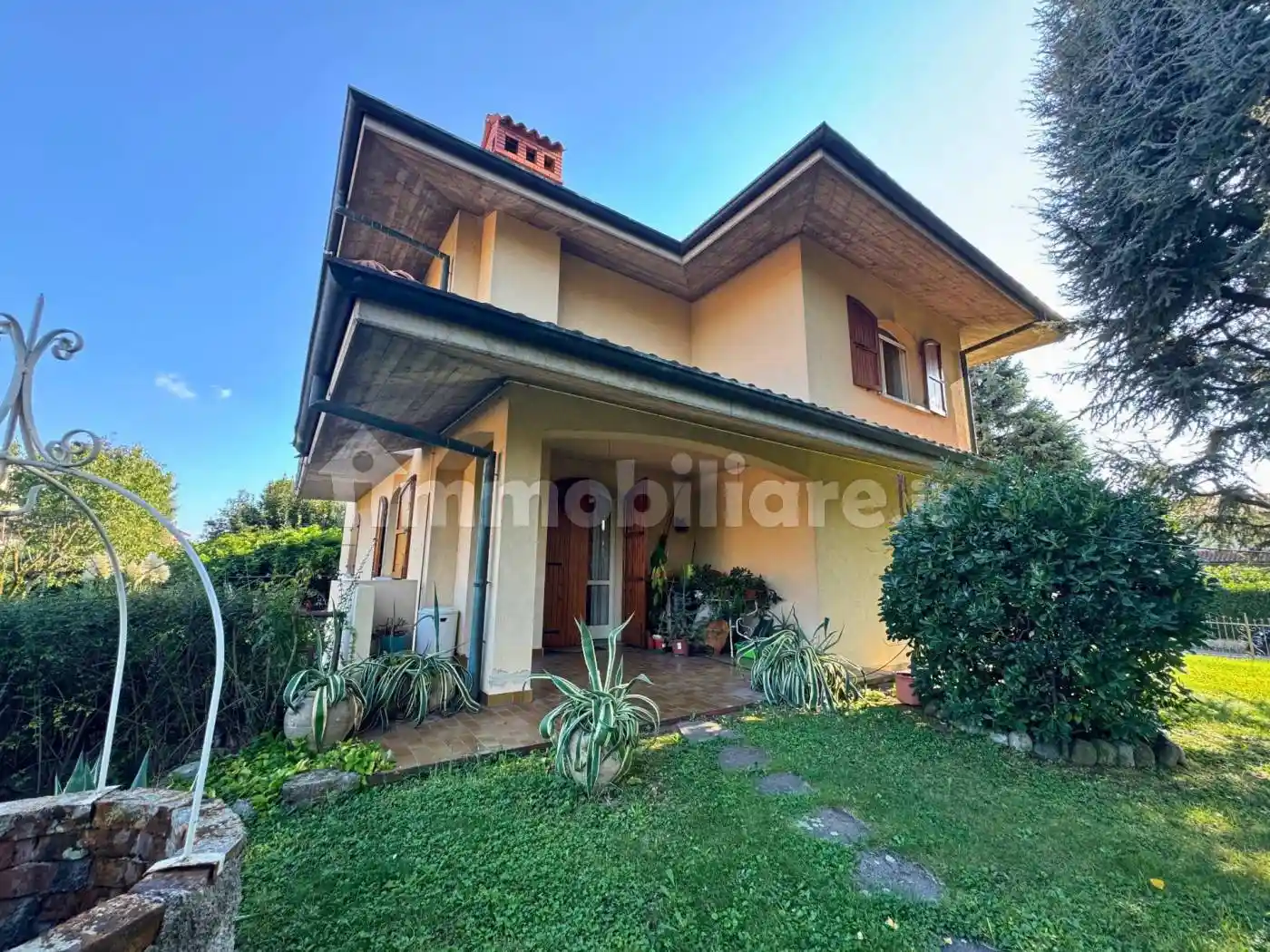 Villa in vendita a Azzano San Paolo