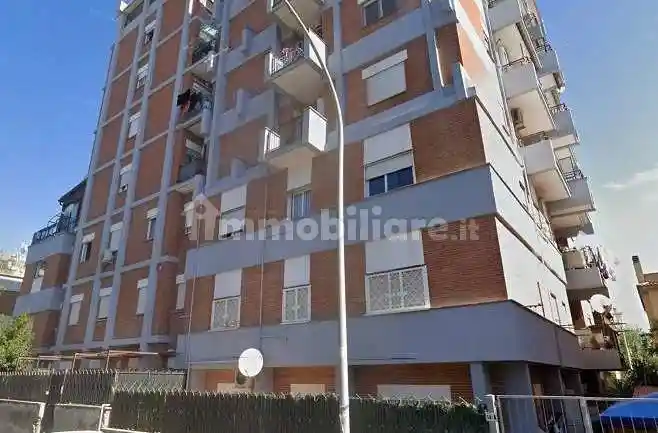 Appartamento in vendita a Ladispoli