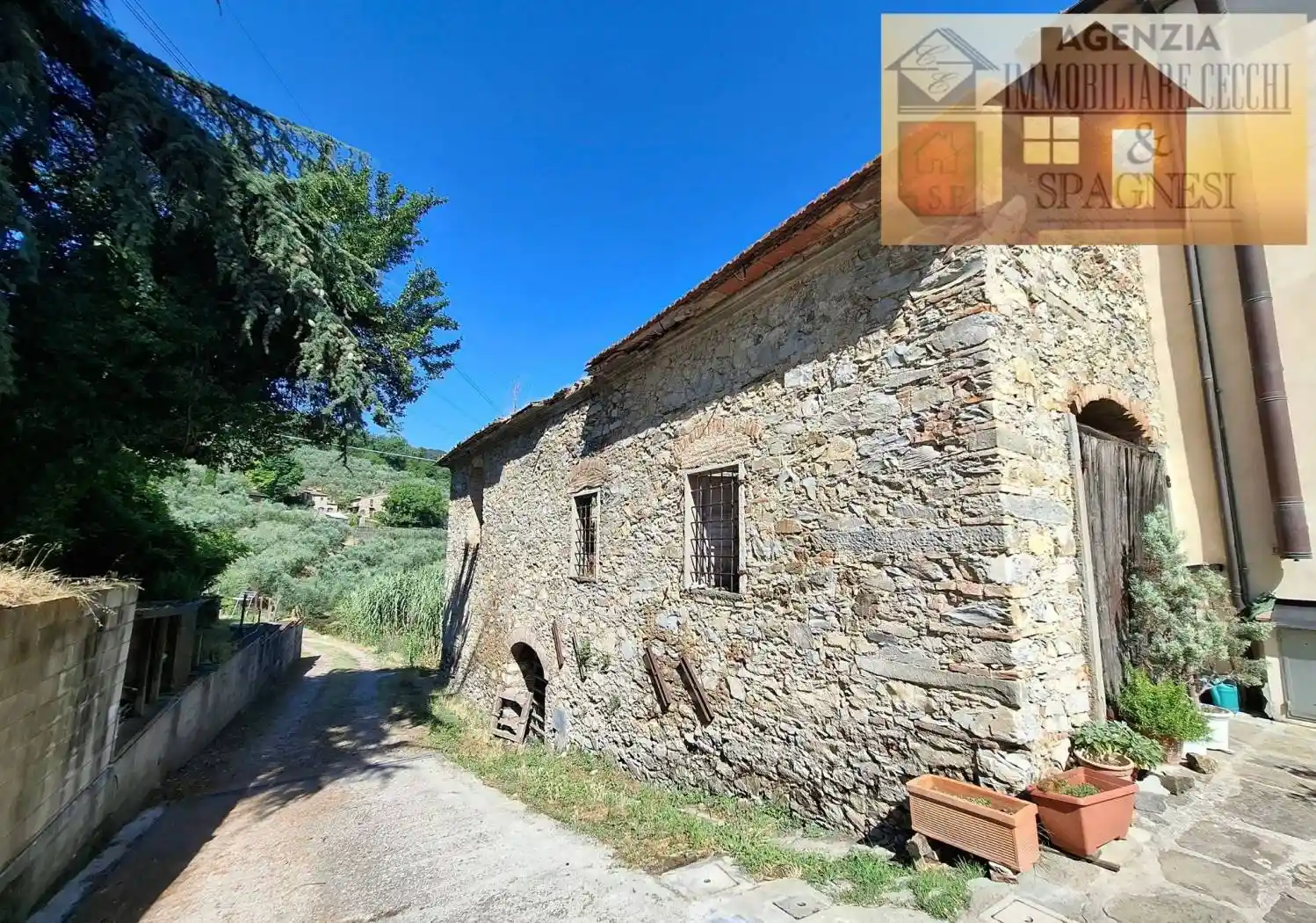 Rustico - Casale in vendita a Quarrata