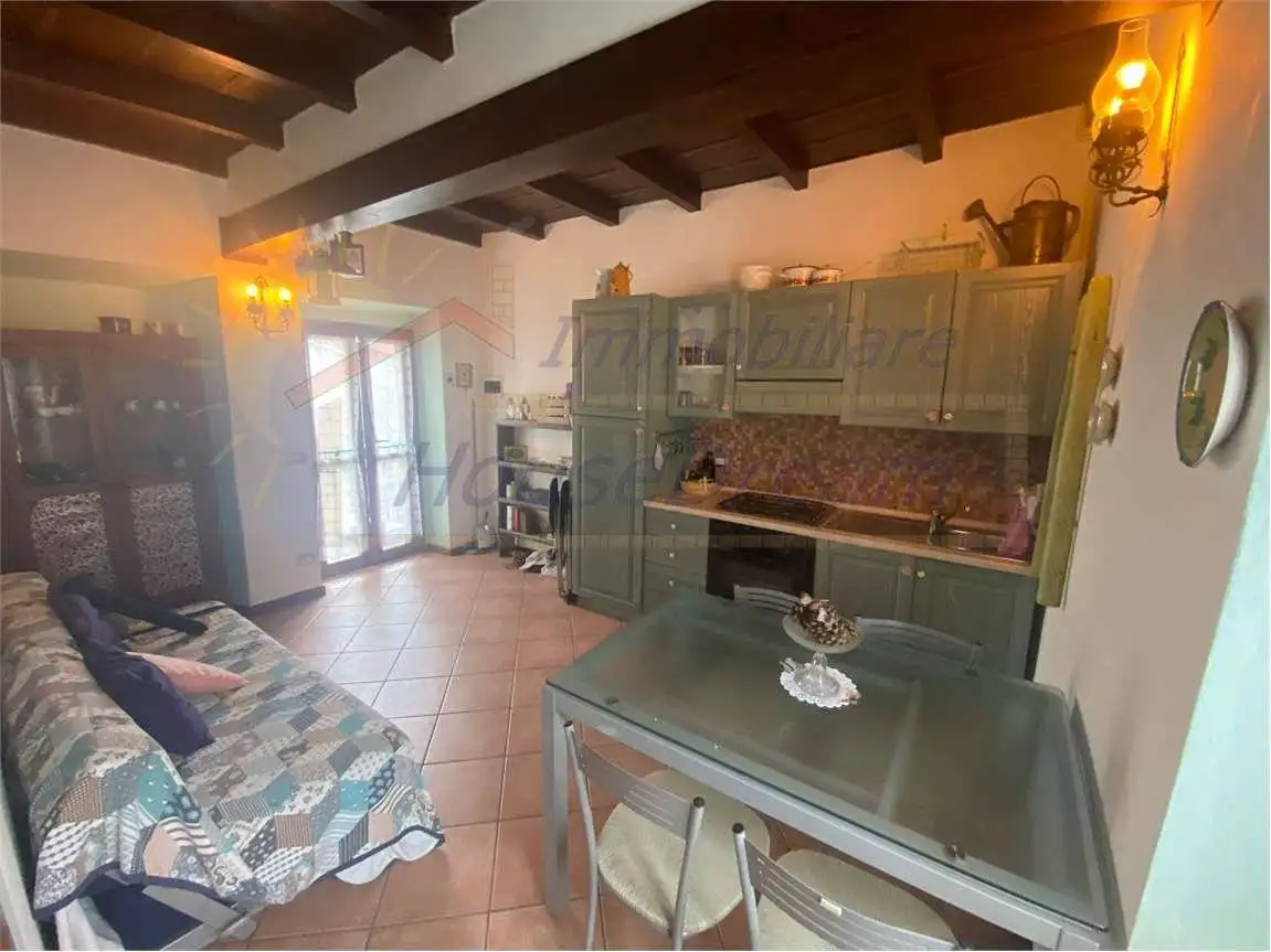 Appartamento in vendita a Colazza