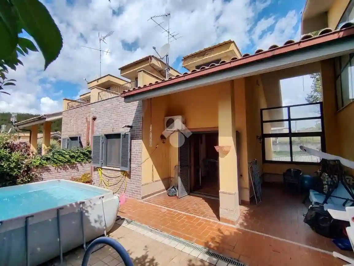 Villetta a schiera - foto 2