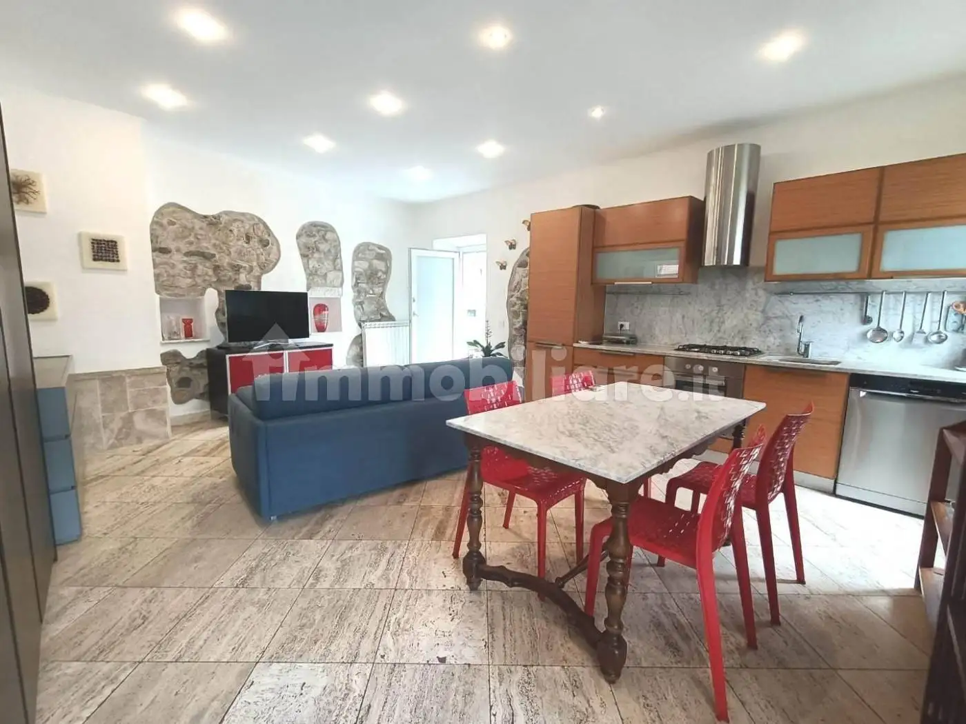 Appartamento in vendita a Carrara