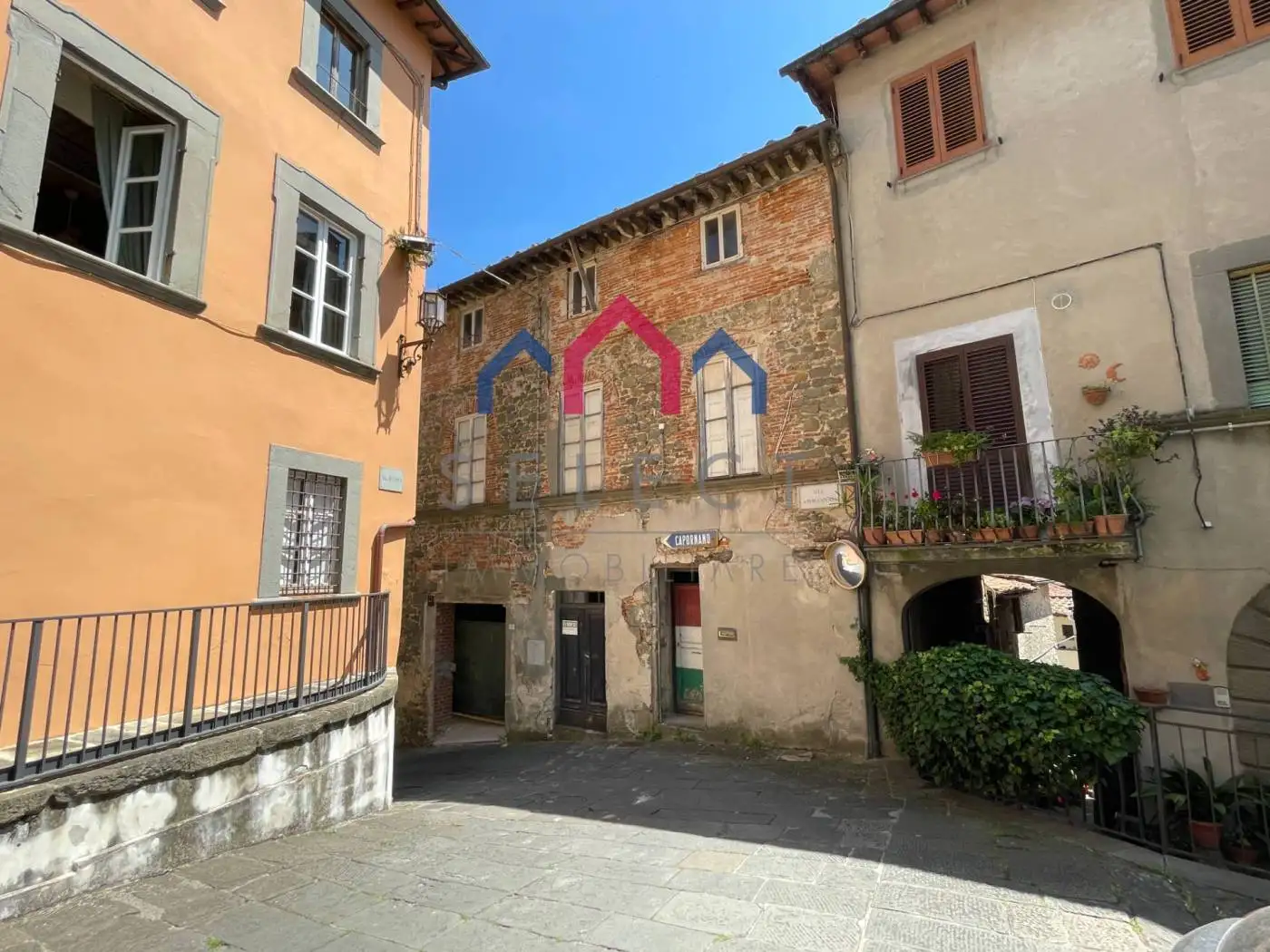 Palazzo - Edificio in vendita a Villa Basilica