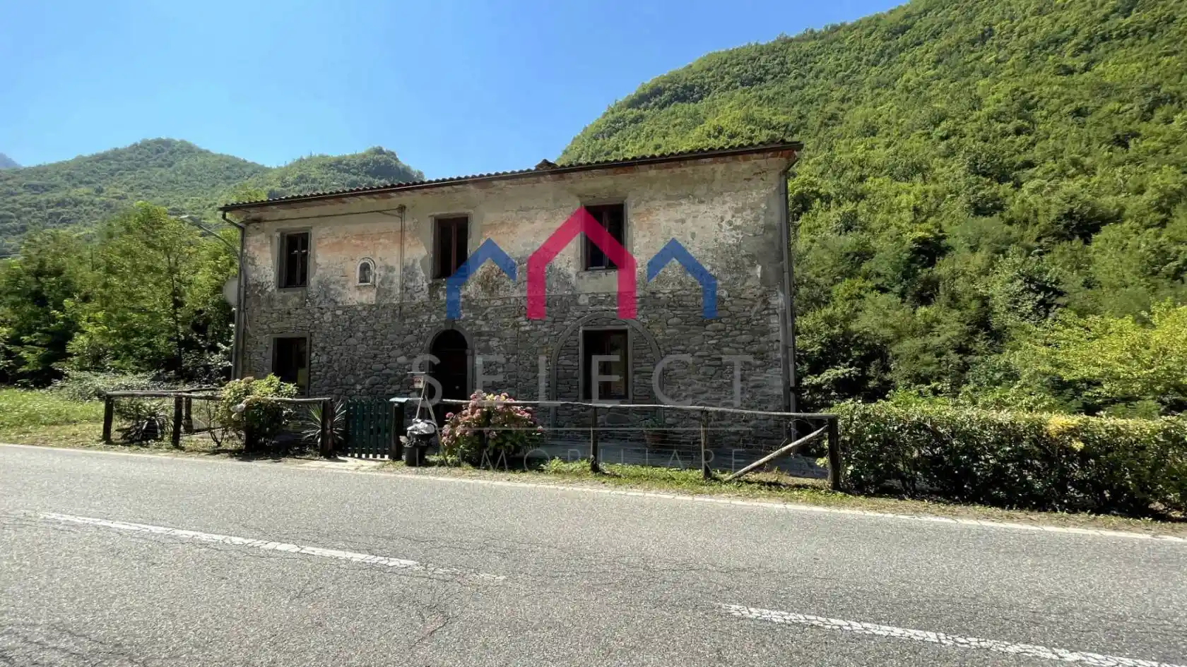 Casa indipendente in vendita a Bagni di Lucca