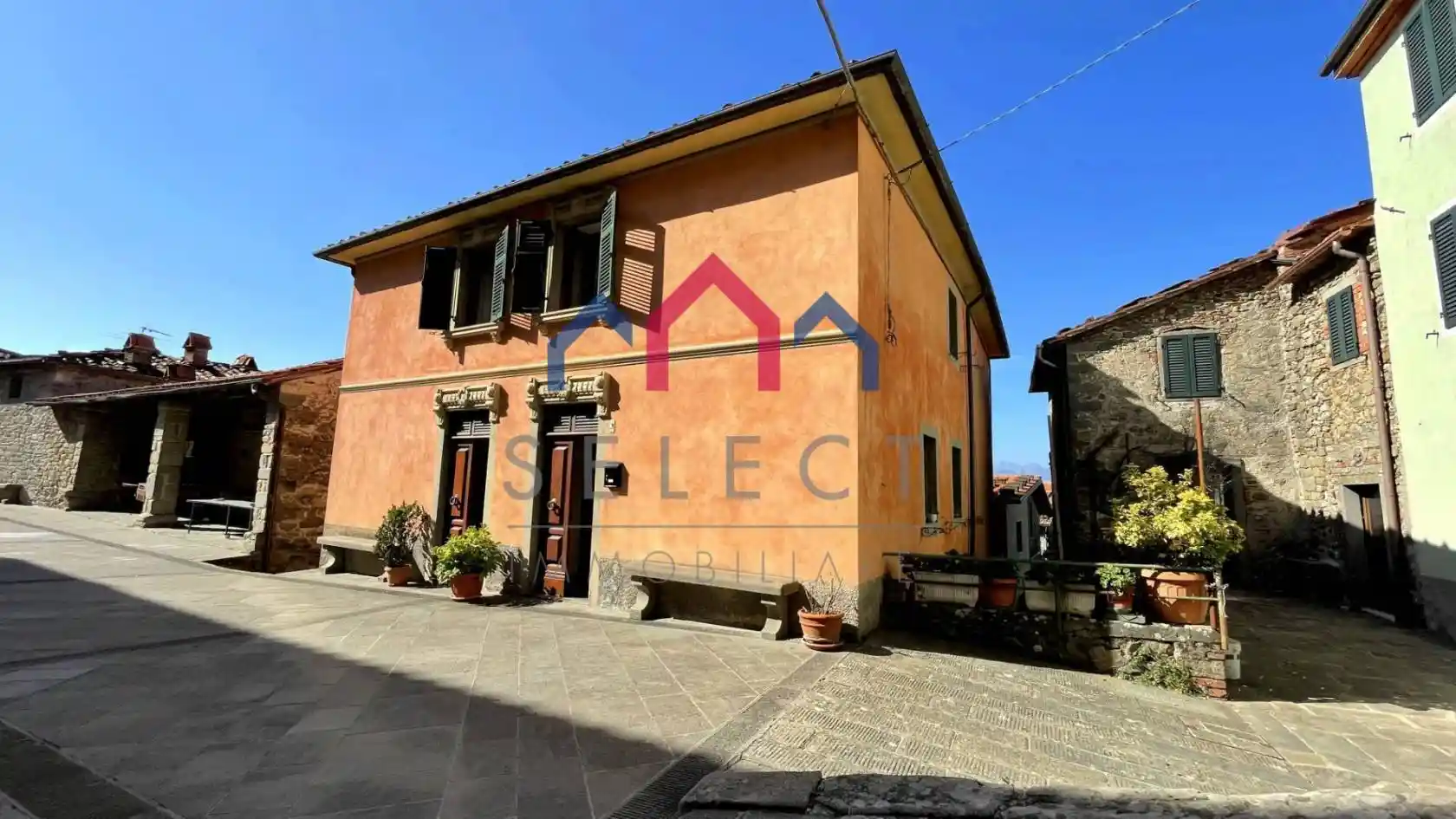 Villa in vendita a Bagni di Lucca