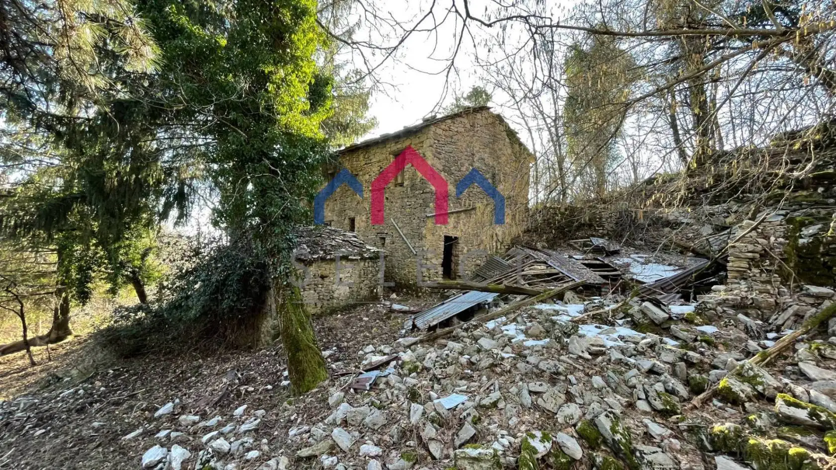 Rustico, da ristrutturare, 360 m², Fabbriche di Vergemoli - foto 2
