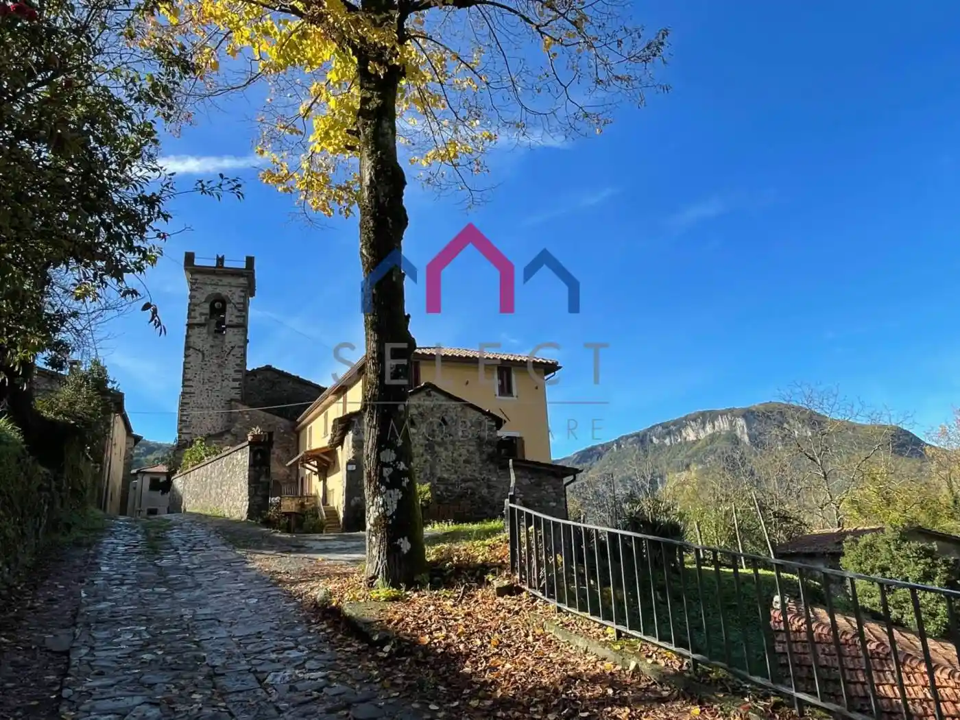 Casa indipendente in vendita a Borgo a Mozzano