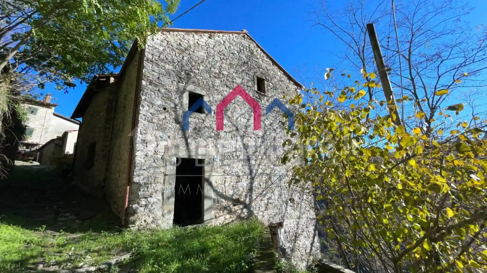 Casa indipendente in vendita a Bagni di Lucca