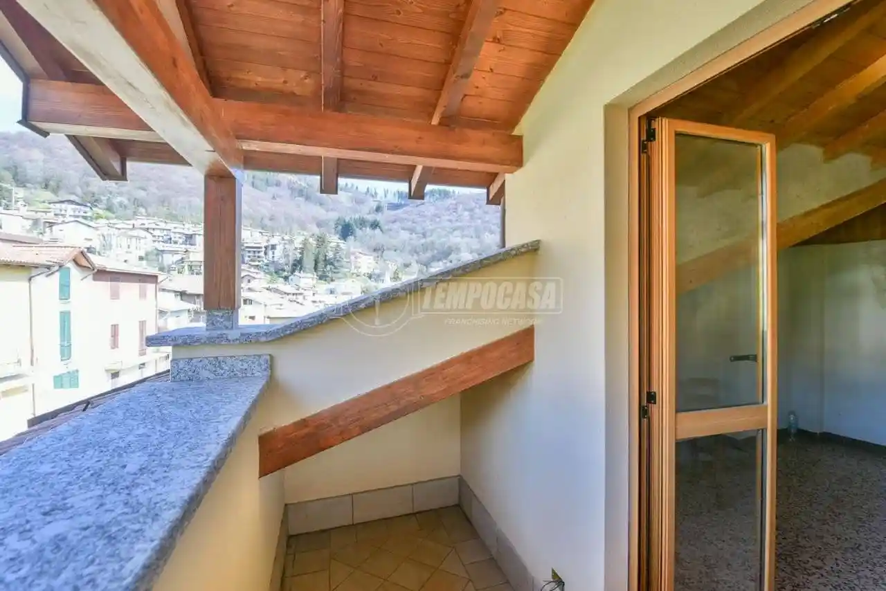 Attico - Mansarda in vendita a Sormano