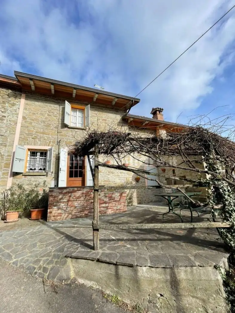 Appartamento in affitto a Varano de' Melegari