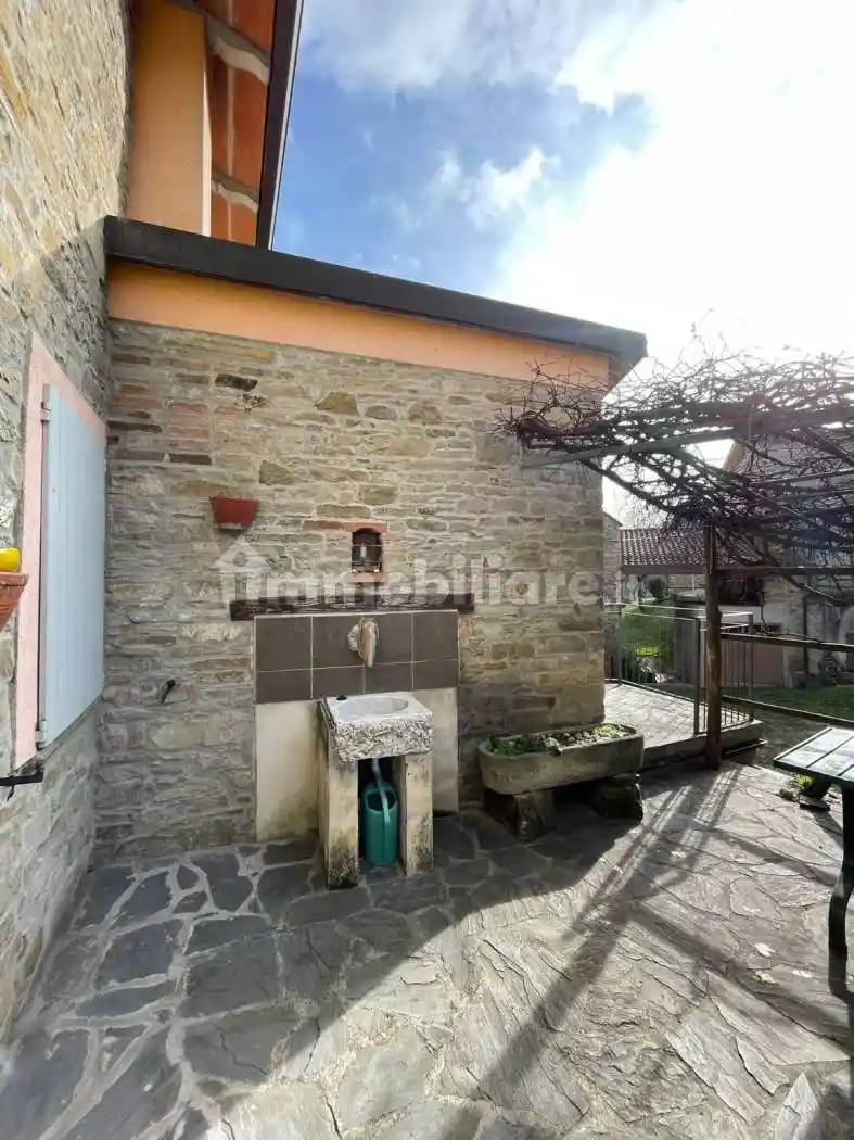 Trilocale boio, Varano de' Melegari - foto 3