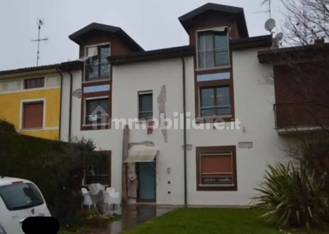 Villetta a schiera in vendita a Castel Goffredo