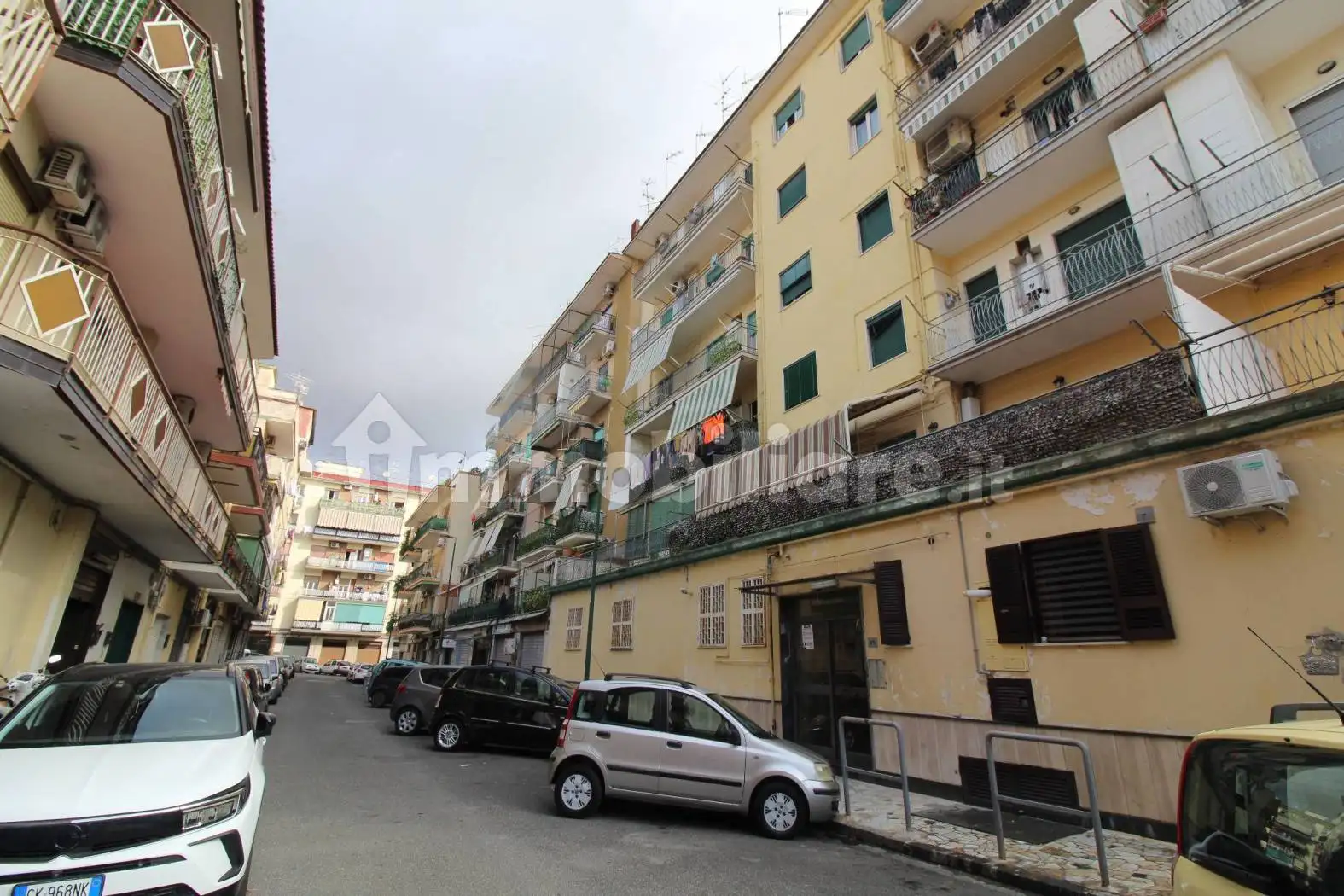 Appartamento in vendita a Napoli