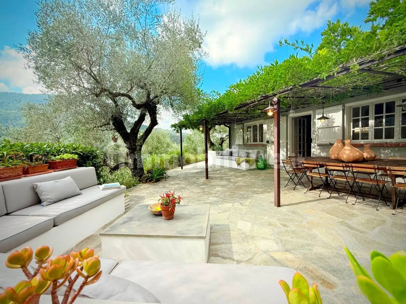 Villa in vendita a Apricale