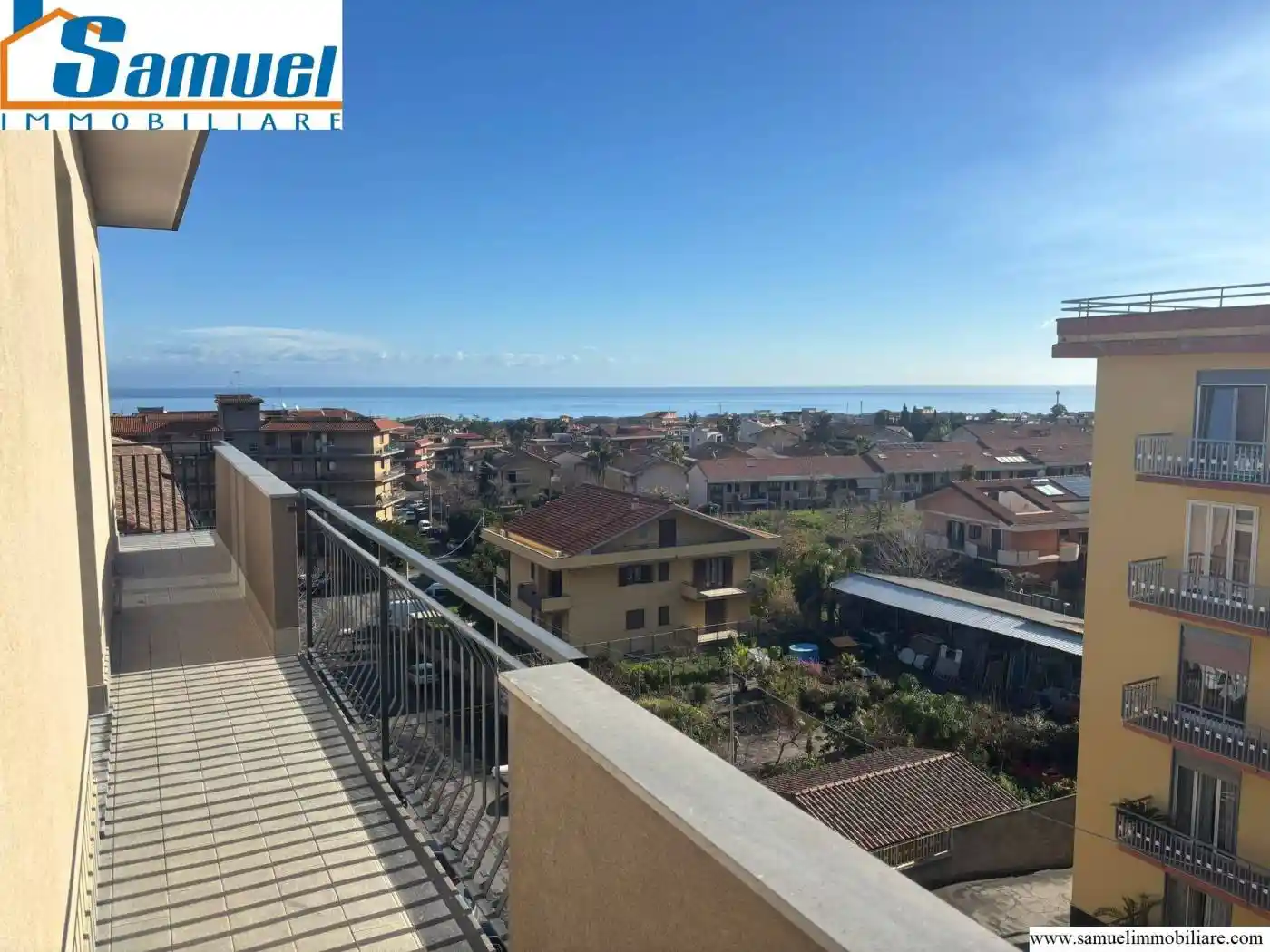 Appartamento in vendita a Giarre