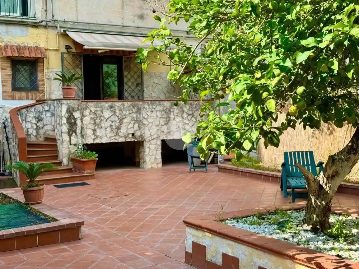 Appartamento in vendita a Pozzuoli