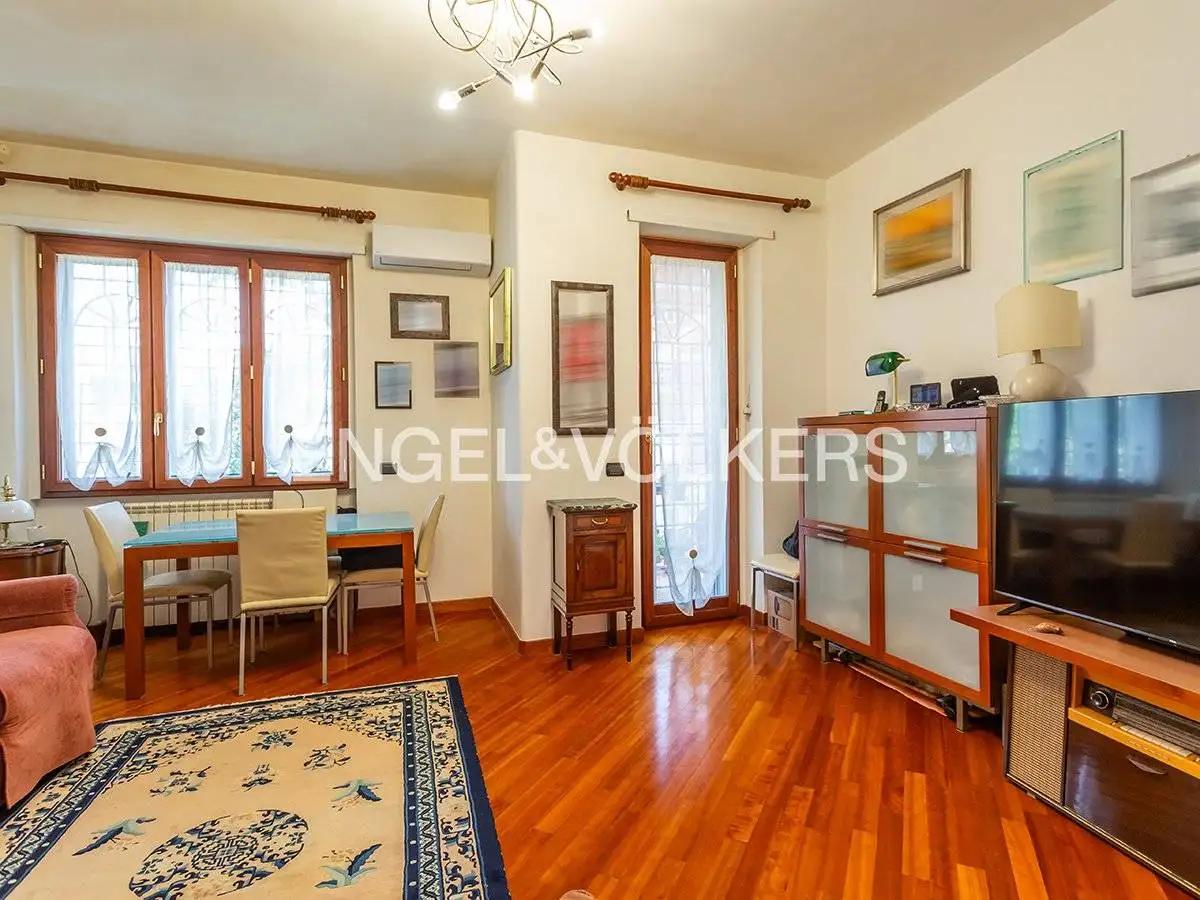 Appartamento in vendita a Roma