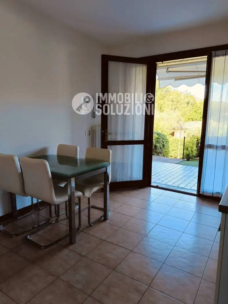 Bilocale via Molaria 7, Pieve Vecchia, Villaggio Sanghen, Manerba del Garda - foto 2