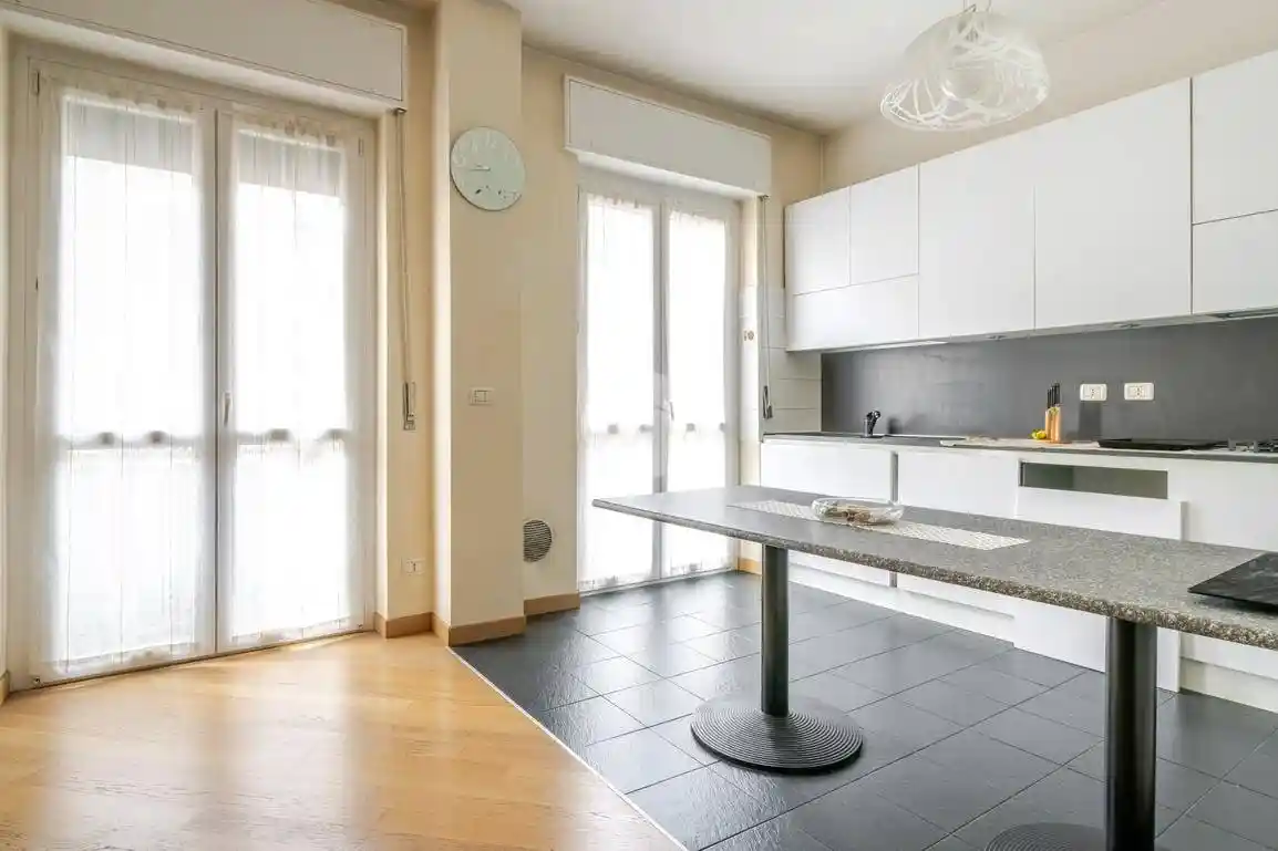 Trilocale via Privata Nicolò Alunno 10, Piazzale Siena, Milano - foto 3