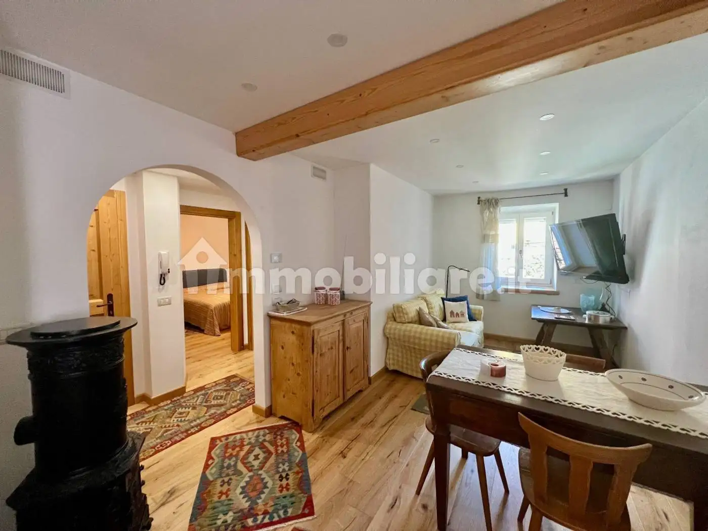 Appartamento in vendita a Romeno