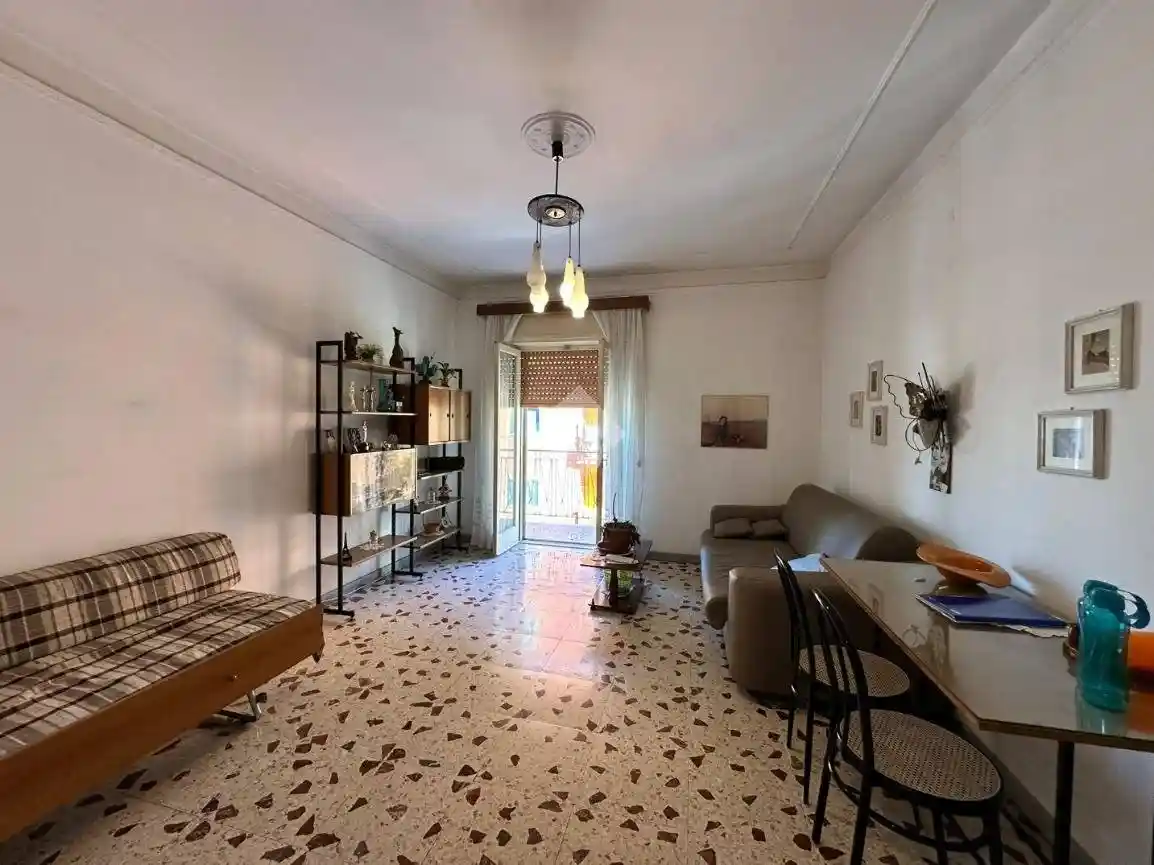 Quadrilocale via Cappuccini 27, Centro, Crotone - foto 2