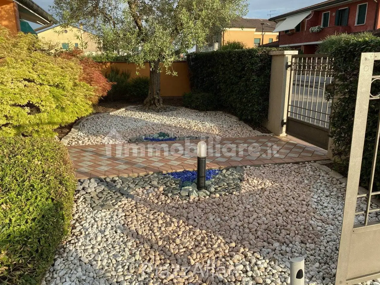 Villa bifamiliare via Roma, Centro, Brugine - foto 2