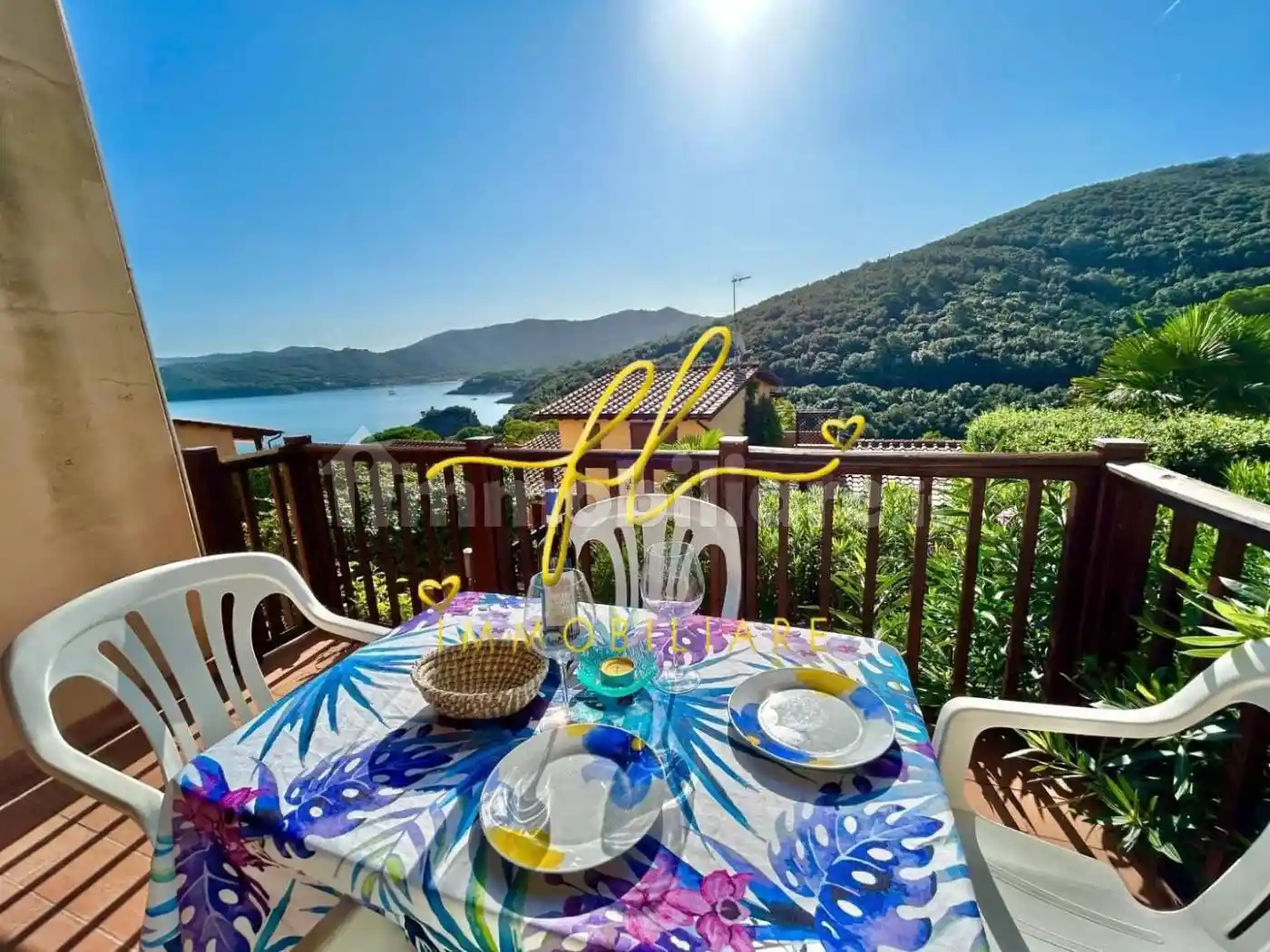 Appartamento in vendita a Marciana